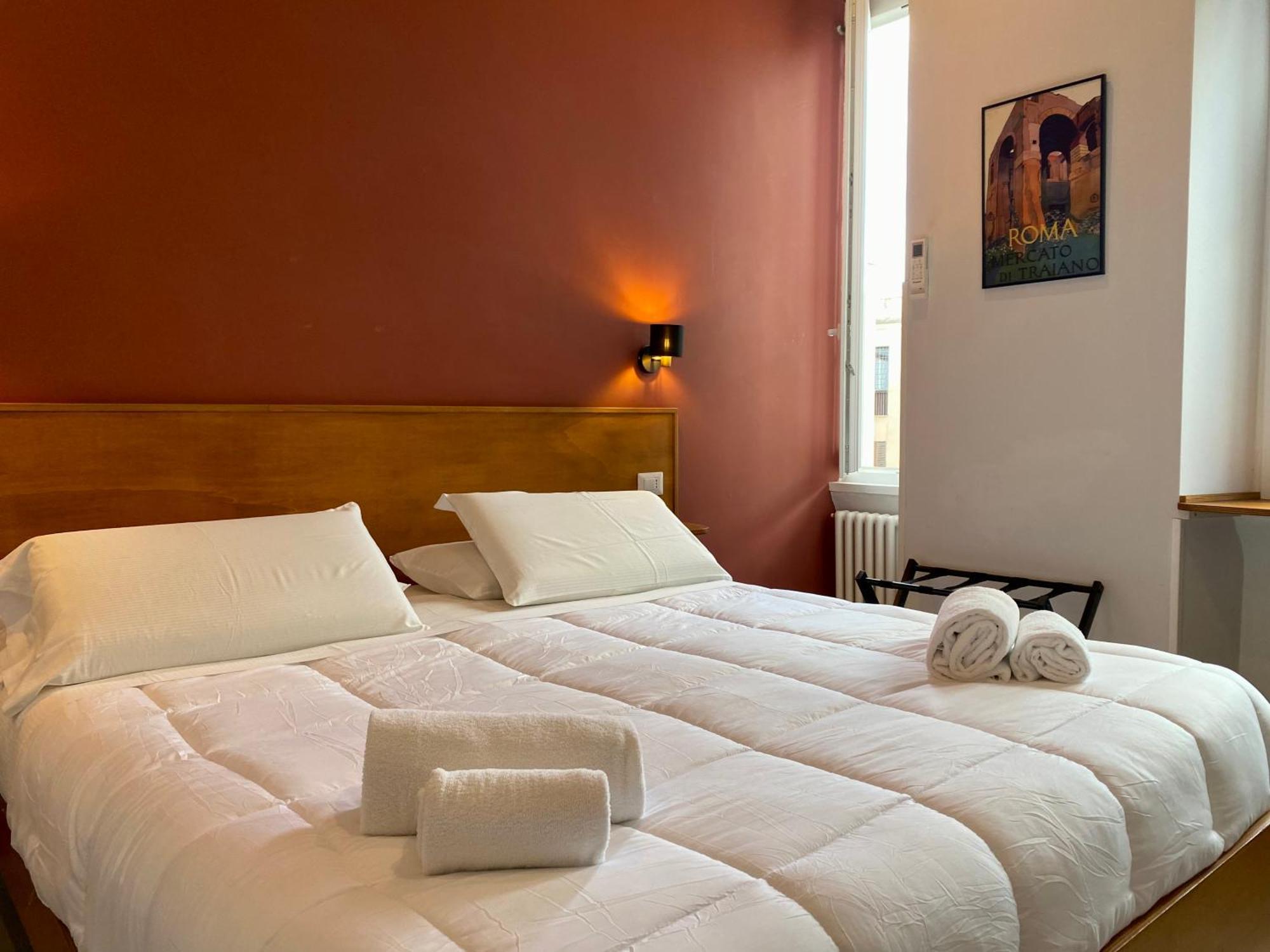 Casa Cecilia Hotel Rome Exterior photo